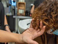 5 señales de que necesitas un cambio de look urgente (y cómo ayudarte)