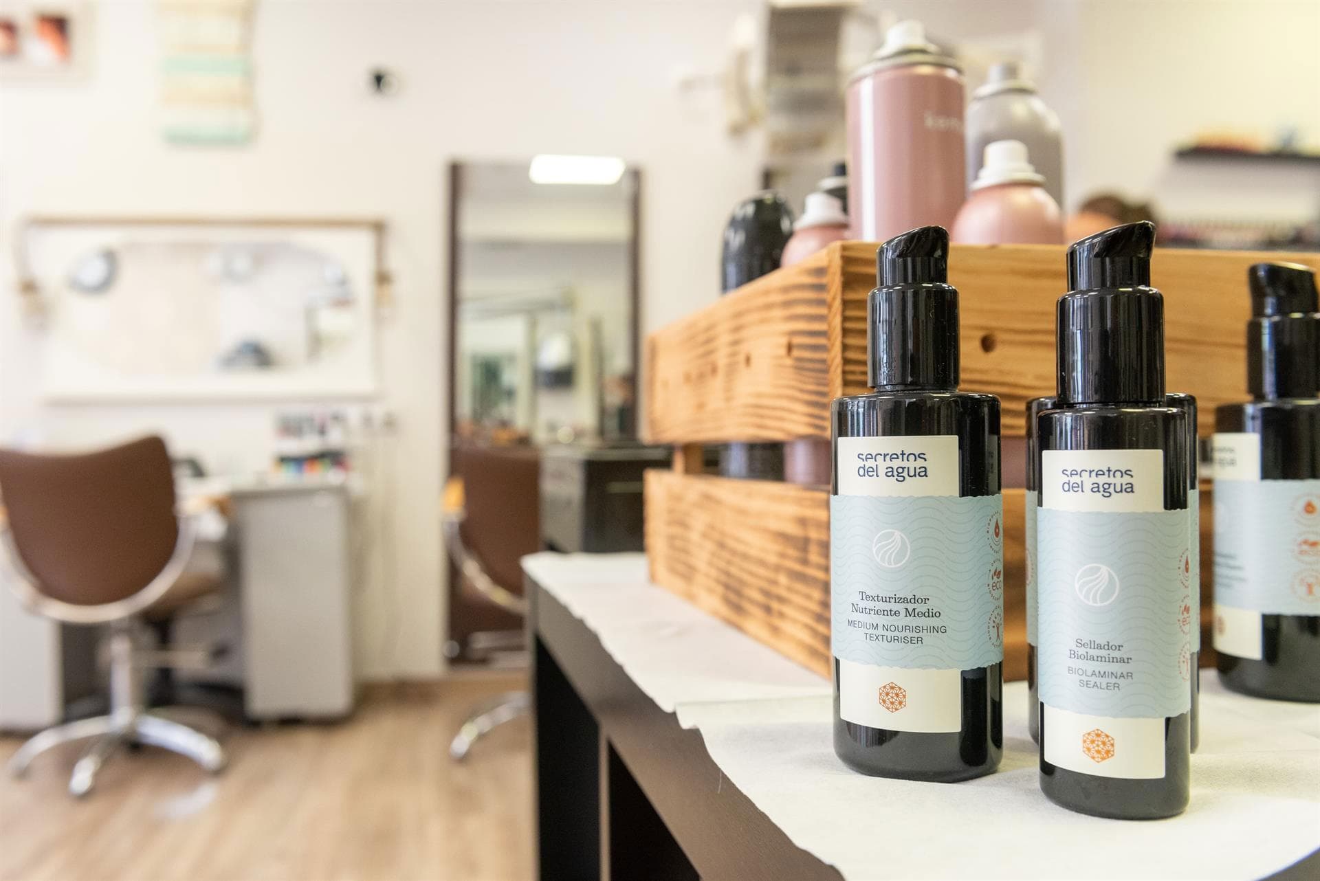 Visita nuestro salón de belleza y empieza a cuidar de tu pelo con nuestros tratamientos