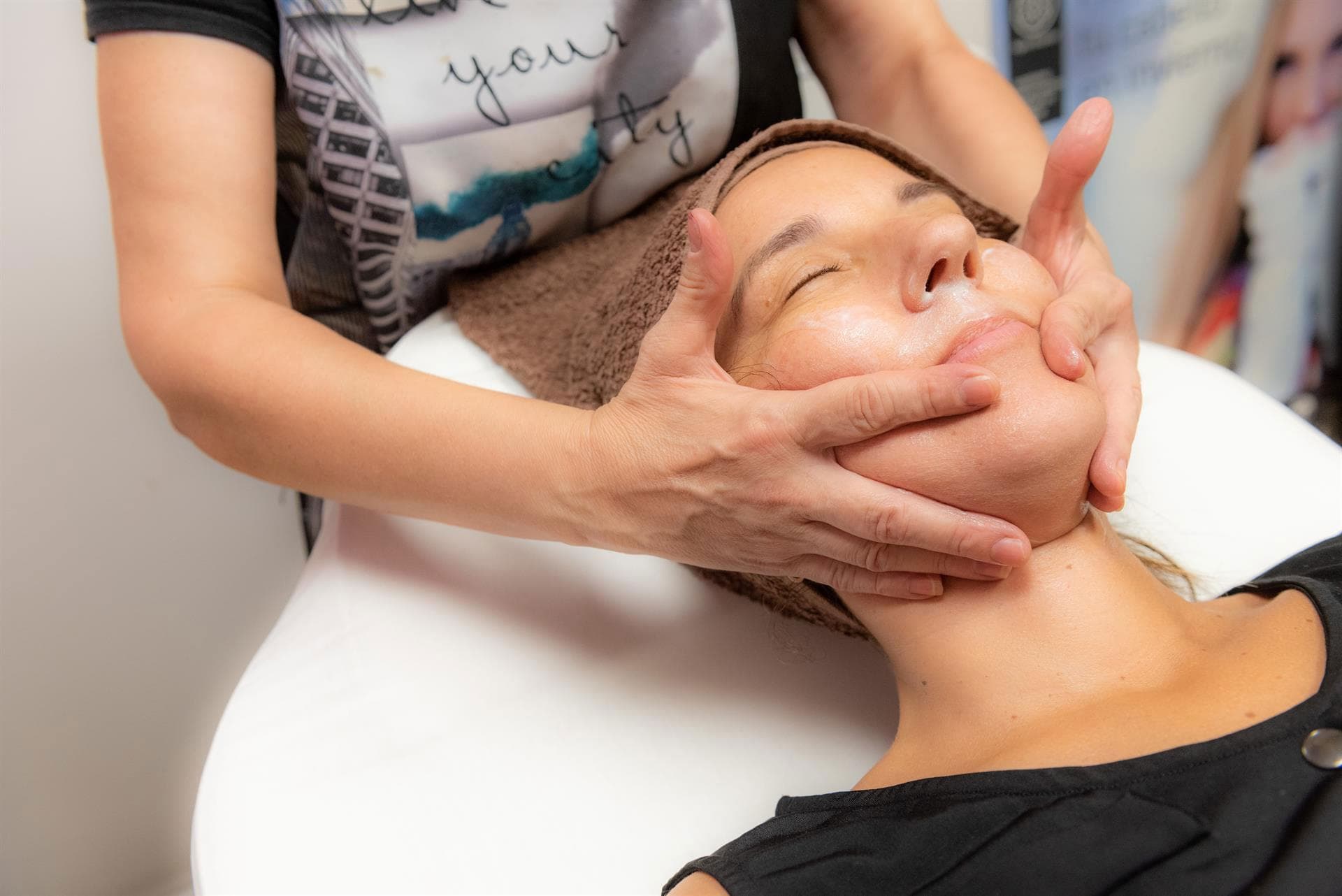 Cuidamos de ti y de tu piel