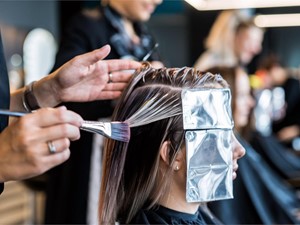 Tres motivos para apostar por la coloración natural para tu cabello